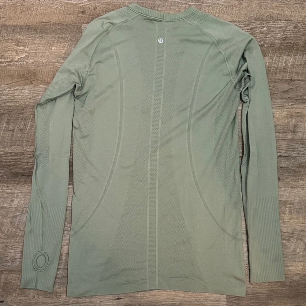 lululemon athletica Sage Swiftly Tech Longsleeve 10 - Picture 6 of 7